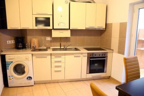 Dioniss Apartment