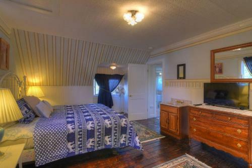 Apartamento Lofted Attic In The Governor's Mansion