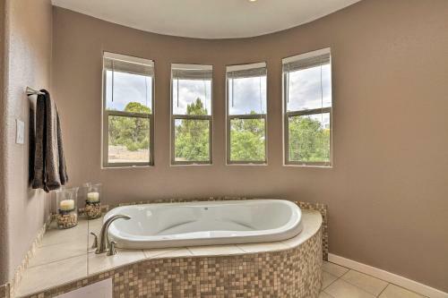 Luxe 5-acre Mancos Home, About 1 Mi To Mesa Verde