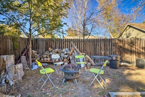 Historic Old Town Longmont Hideaway With Fire Pit!