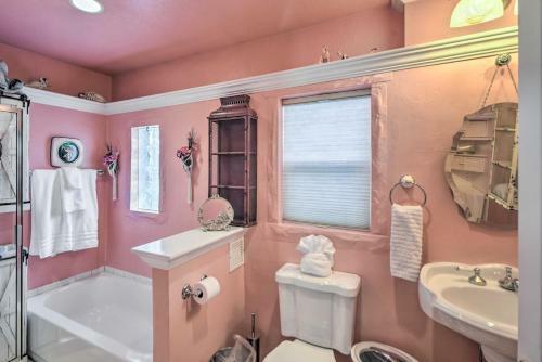 Charming Loveland Home With Yard, Walk To Dtwn!