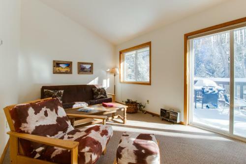 The Cabins At Filoha Meadows