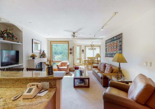 Villa Chamonix Condominiums By To