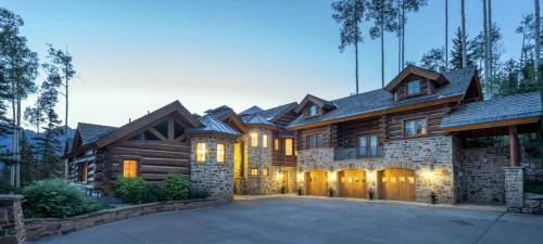 Picture Perfect By Exceptional Stays