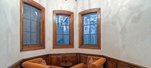 Picture Perfect By Exceptional Stays