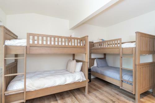 Manitou Riverhouse #115-114 By Alpine Lodging Telluride