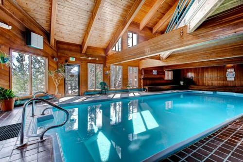 Apartamento Skiing Haven Condo With Pool And Hot Tub Access!