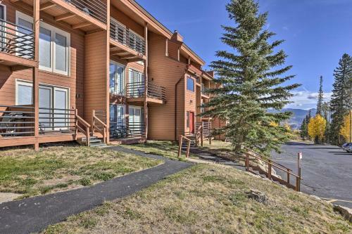 Apartamento Skiing Haven Condo With Pool And Hot Tub Access!