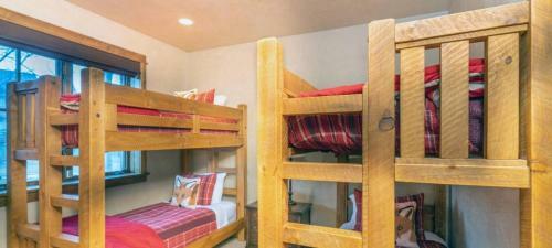 Sundance Cabin By Exceptional Stays