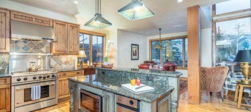 Sundance Cabin By Exceptional Stays