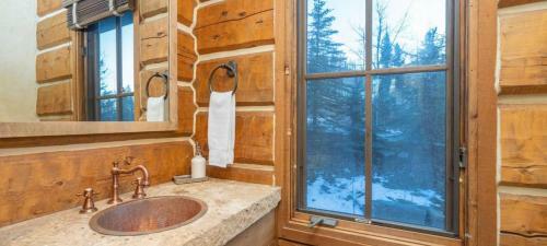 Sundance Cabin By Exceptional Stays
