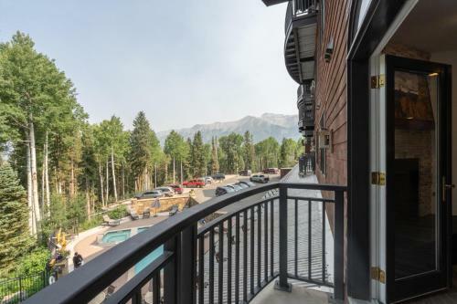 Bear Creek Lodge 207 By Alpine Lodging Telluride