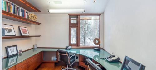 The Estate At Royer Falls By Exceptional Stays