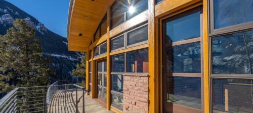The Estate At Royer Falls By Exceptional Stays