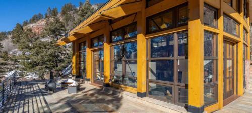 The Estate At Royer Falls By Exceptional Stays