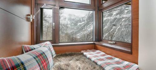 The Estate At Royer Falls By Exceptional Stays