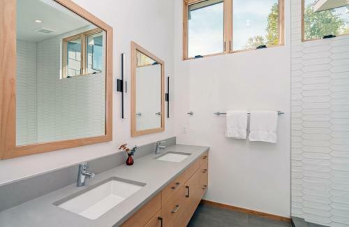Mountain Modern At Cortina By Alpine Lodging Telluride