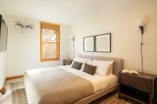 Spruce St - Sugarloaf