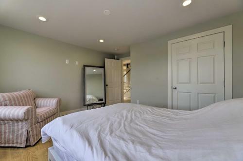 Renovated 1735 Stonington Home With Water Views