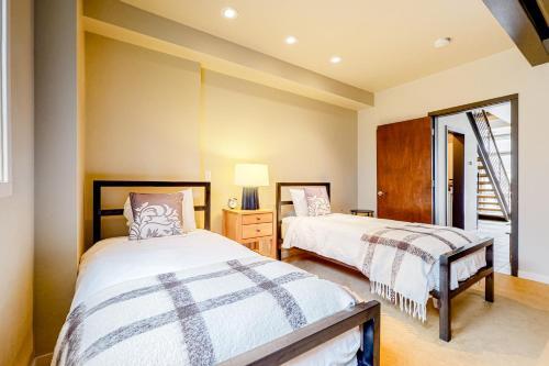 Slopeside Living - 2887