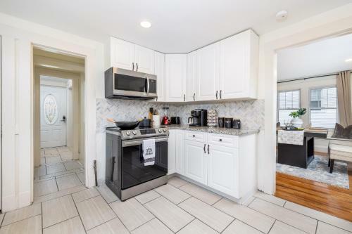 Gorgeous 3 Bedroom - 9 Mins To Hartford, Connecticut