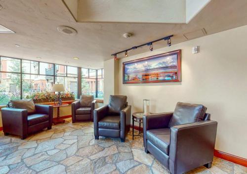 Apartamento Lion Square Lodge Condos By To