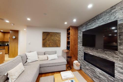Frontage Townhome