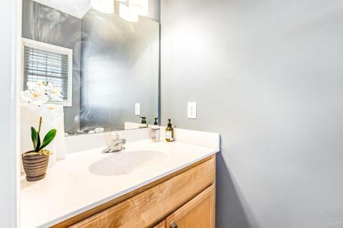 Oyster Bay Villas