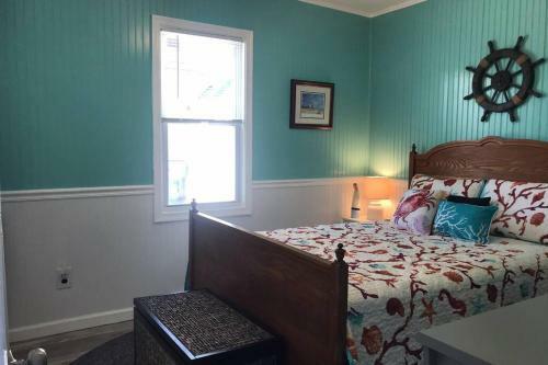 Cottage By The Sea Steps To Downtown Rehoboth!