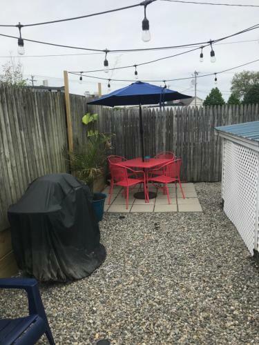 Cottage By The Sea Steps To Downtown Rehoboth!
