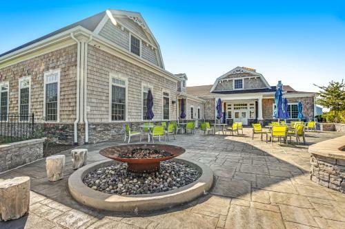 Ocean View Beach Club --- 34318 Gooseberry