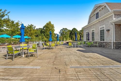 Ocean View Beach Club-10 Nantasket Ave
