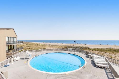 Sea Colony --- 510 Dover