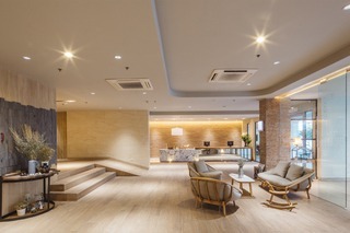 The Monmanee Hotel