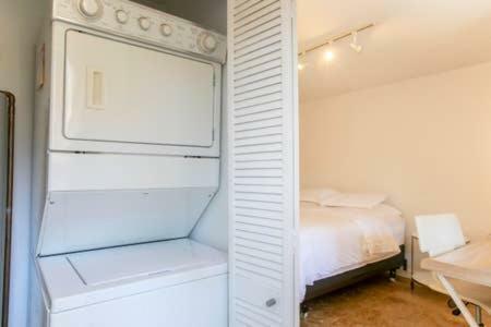 Apartamento Big Bright 1 Br At U/shaw + 14th On Quaint Swann
