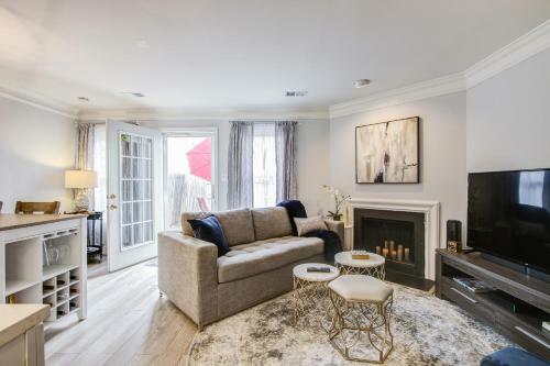 Apartamento City Chic, A Walkable Capitol Hill Retreat