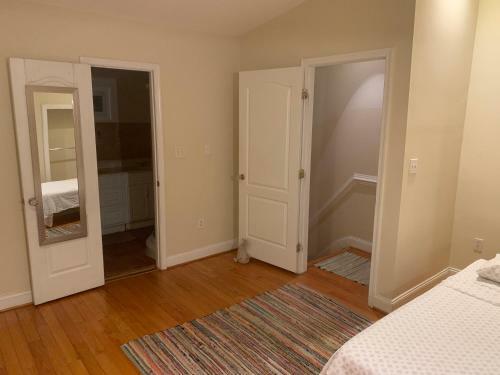 Bloomingdale Beauty Near Union Station