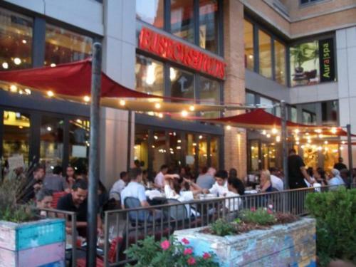 Steps To Convention Center, Downtown Dc, Metro Station: Private Apartment