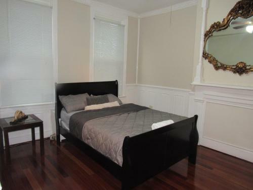 Federal Style Rowhome