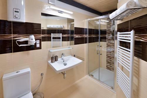 Z�mek Wichterle - Hotel A Pivn� L�zn?
