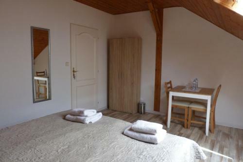 Hostal Penzion Stranny
