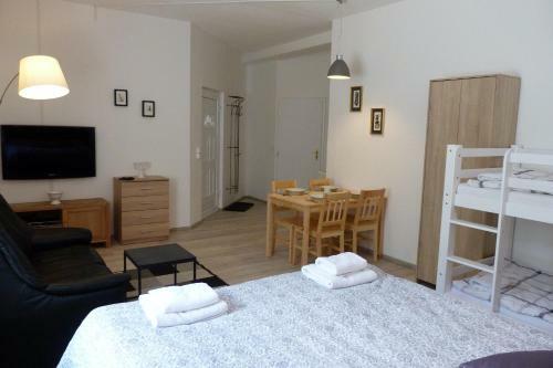 Hostal Penzion Stranny