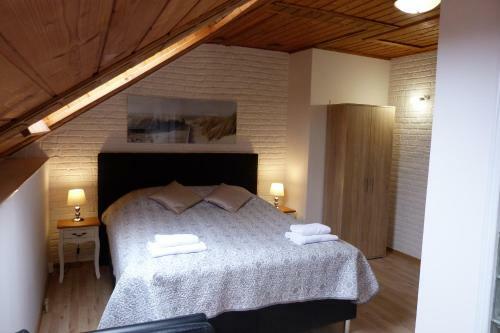 Hostal Penzion Stranny