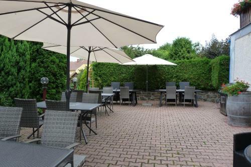 Hostal Penzion Stranny