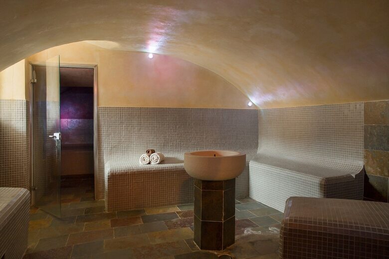 Hotel Relais Du Silence Domaine Saint Roch