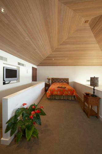Puunoa Beach Estates