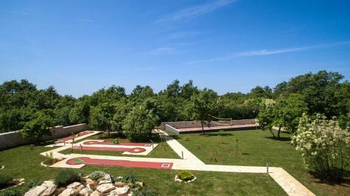 Villa Vila ?tokovci