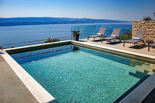 Villa Dispet With Heated Pool, Jacuzzi, Sauna And Cinema