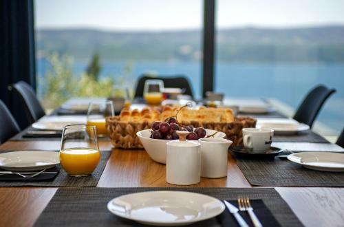 Villa Dispet With Heated Pool, Jacuzzi, Sauna And Cinema