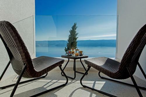 Villa Gust With Heated Pool, Jacuzzi, Sauna And Cinema